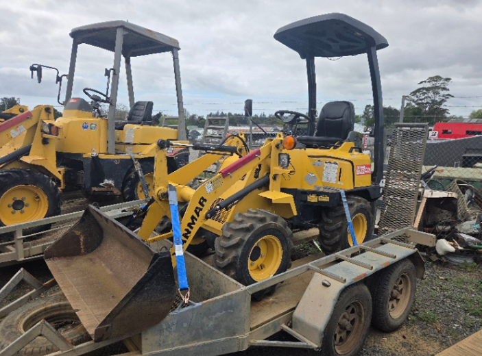 Yanmar V1 Trailered Loader